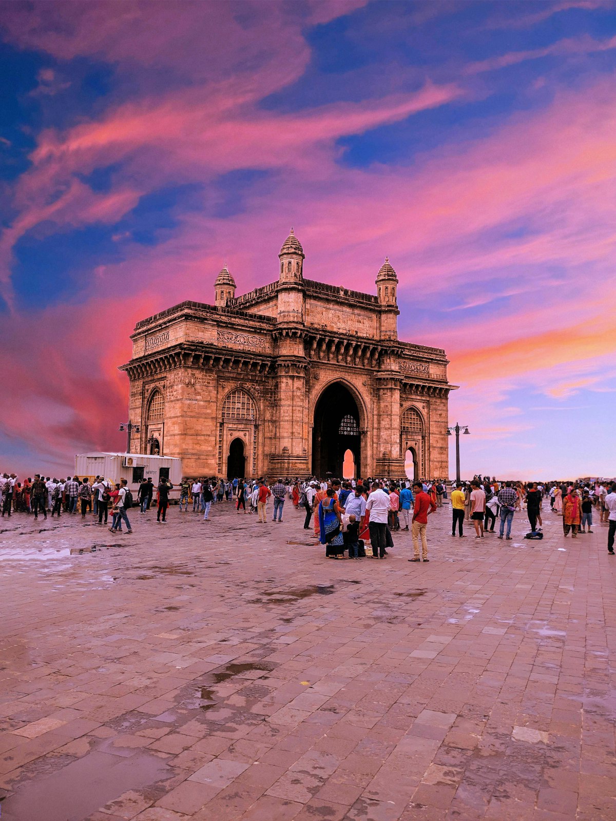 Maharashtra landmarks and state focus
